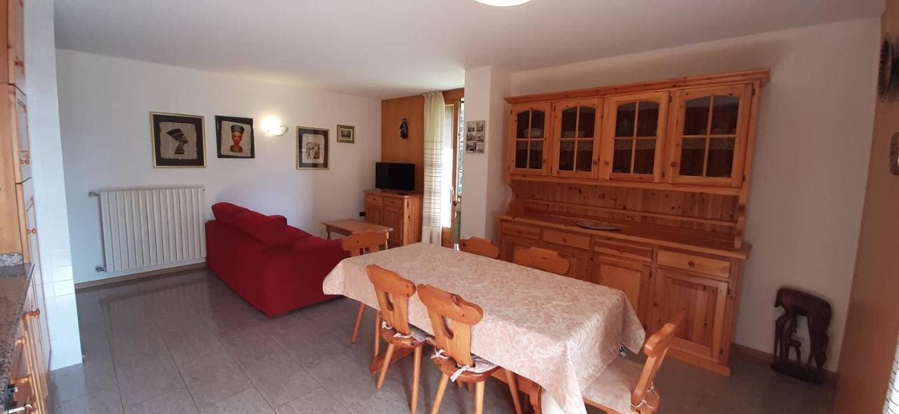 Domus Alpina Apartment Bormio Exterior photo
